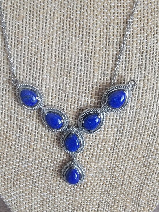 Lapis Lazuli Necklace - Picture 4 of 4